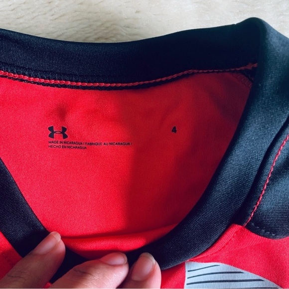 Under Armour Long Sleeve Dri-fit Size 4 - Picture 3 of 7